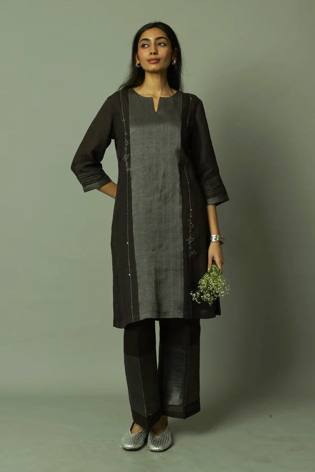 Zari Embroidered Embellishment
